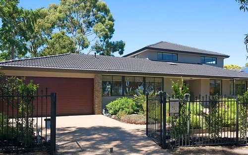 34 View Mount Rd, Wheelers Hill VIC 3150