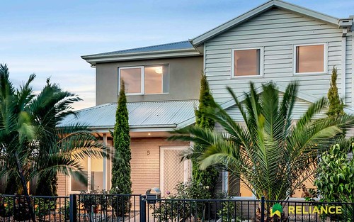 9 Paola Cct, Point Cook VIC 3030