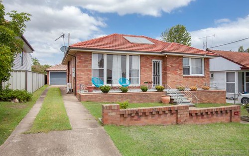 34 Third Ave, Rutherford NSW