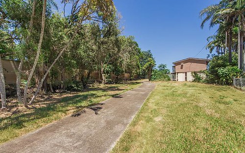 7 Roma St, North Booval QLD 4304