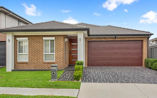 14 Cawley Circuit, Ropes Crossing NSW 2760