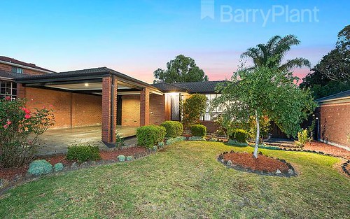 31 Peppermint Gv, Knoxfield VIC 3180