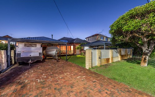 33 Beatrice St, Doubleview WA 6018