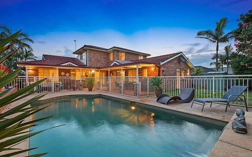 18 Viscount Cl, Shelly Beach NSW 2261
