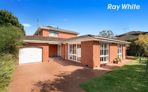 2 Willy Ct, Dingley Village VIC 3172