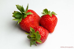 193/365 - Strawberries Ripe