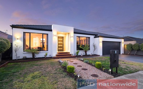 2 Holstein Cl, Delacombe VIC 3356