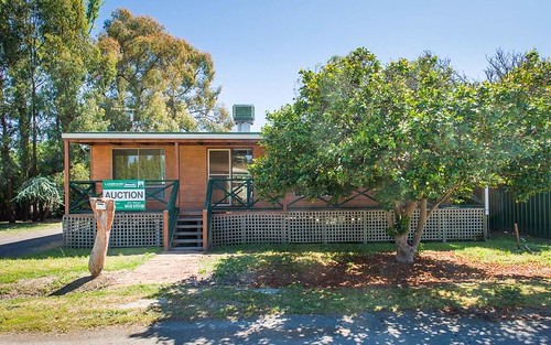 11 Daisy St, Violet Town VIC 3669