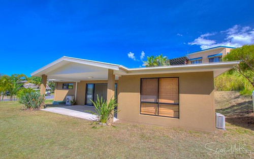 1 Bayview Cl, Agnes Water QLD 4677