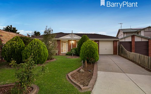 55 Whitsunday Dr, Hoppers Crossing VIC 3029