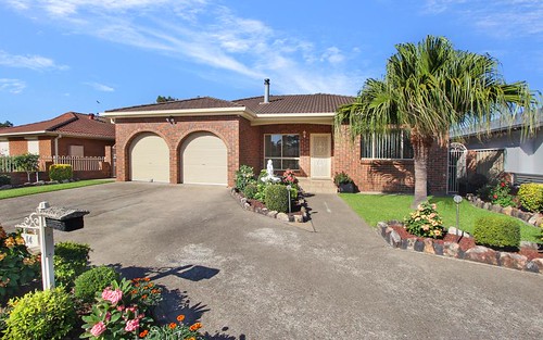 14 Mariani Cl, Bossley Park NSW 2176