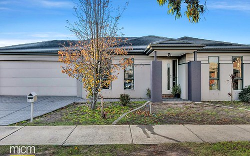 12 Ormesby Place, Deer Park VIC 3023