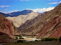 2. Colours of the Zanskar Range, gorge of Shang River Day 1 cycling (2016)