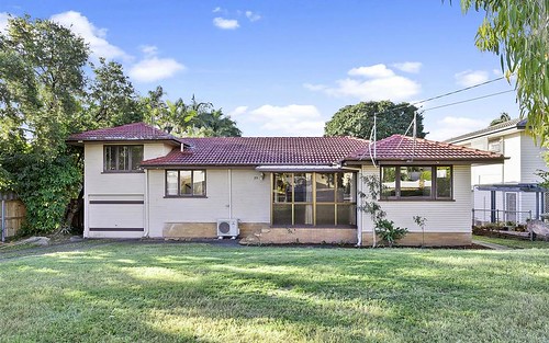 23 Lindale Street, Chermside West QLD 4032