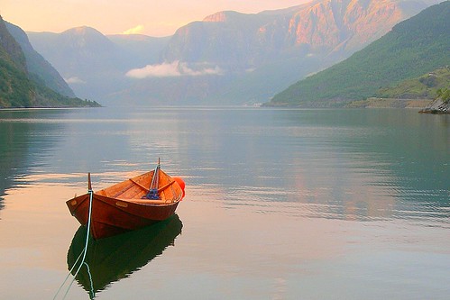 Norway Postcard 1 of 6: Boat by Today is a good day, on Flickr