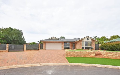 17 Poidevin Place, Dubbo NSW 2830