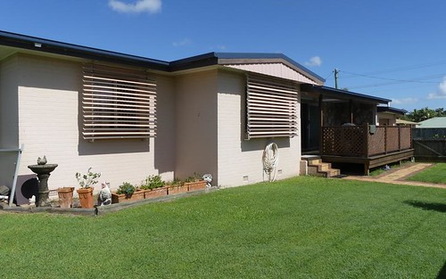 1 Loney St, Avenell Heights QLD