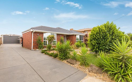 19 Dona Dr, Hoppers Crossing VIC 3029