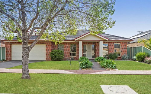 70 Dalkeith Dr, Point Cook VIC 3030