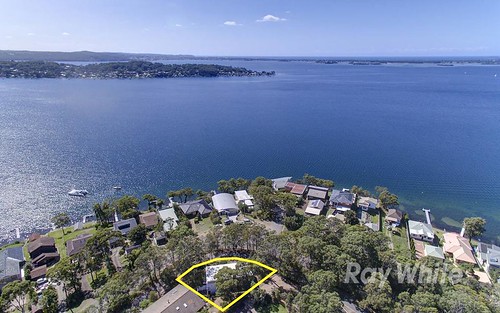 118 Fishing Point Road, Fishing Point NSW