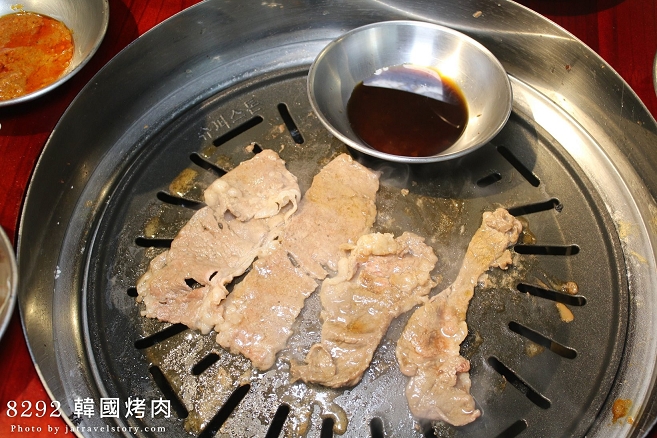 韓國來的8292韓國烤肉 肉新鮮好吃,豬肉使用溫體豬,套餐單點任你選!【捷運忠孝敦化】東區美食/東區韓國烤肉 @J&amp;A的旅行