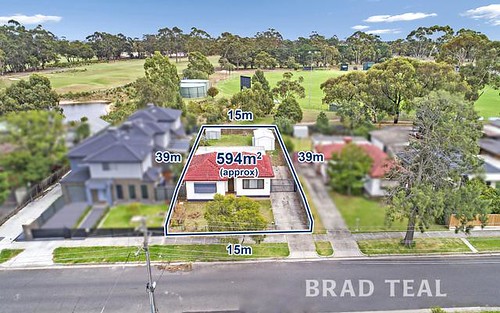 71 Farview St, Glenroy VIC 3046