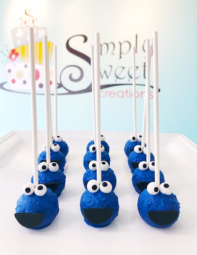komedie Gewond raken Triatleet Cookie Monster Cake Pops - a photo on Flickriver