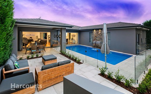 12 Cleveland Close, Rouse Hill NSW