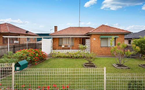15 First Avenue South, Warrawong NSW