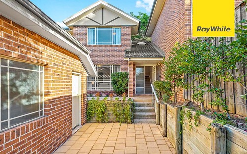 3/4 Gregory Avenue, North Epping NSW