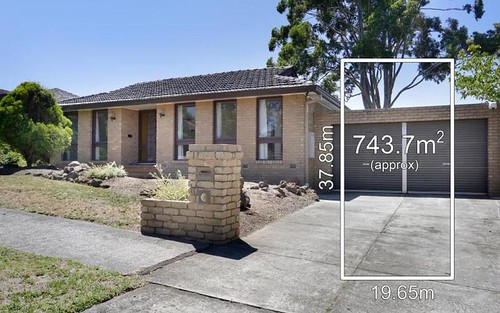 10 Pineview Cl, Wheelers Hill VIC 3150