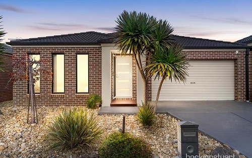 16 Vicky Ct, Point Cook VIC 3030