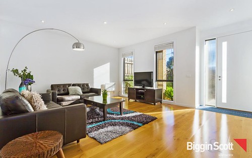 2/432 Canterbury Rd, Forest Hill VIC 3131