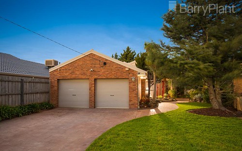 6 Bluebell Ct, Hoppers Crossing VIC 3029