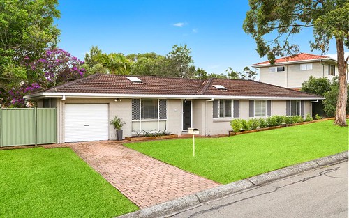 12 Woodport Cl, Green Point NSW