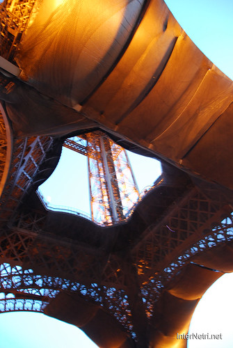 Париж Ейфелева вежа InterNetri  France 035