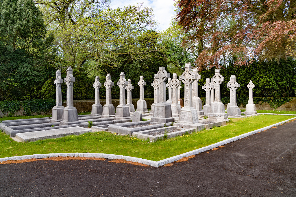 ST. PATRICK'S COLLEGE CEMETERY IN MAYNOOTH [SONY A7RIII IN FULL-FRAME MODE]-139553