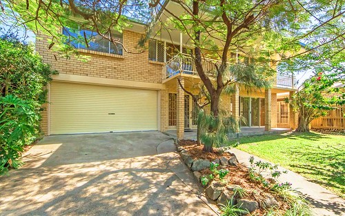17 CLARE STREET, Southport Qld