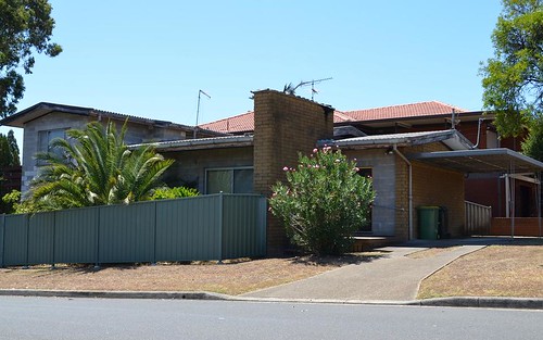 43 Rowley Street, Smithfield NSW