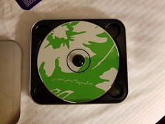 Anglų lietuvių žodynas. Žodis CD (compact disk reiškia CD (kompaktinis diskas lietuviškai.