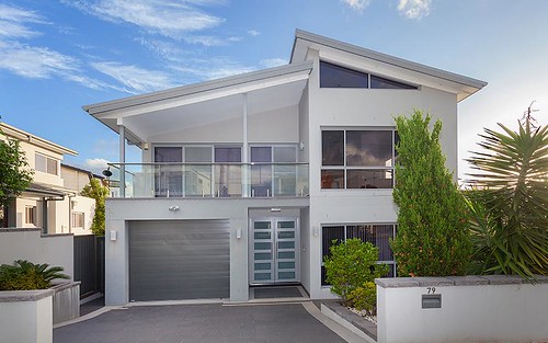 79 Homedale Cr, Connells Point NSW 2221
