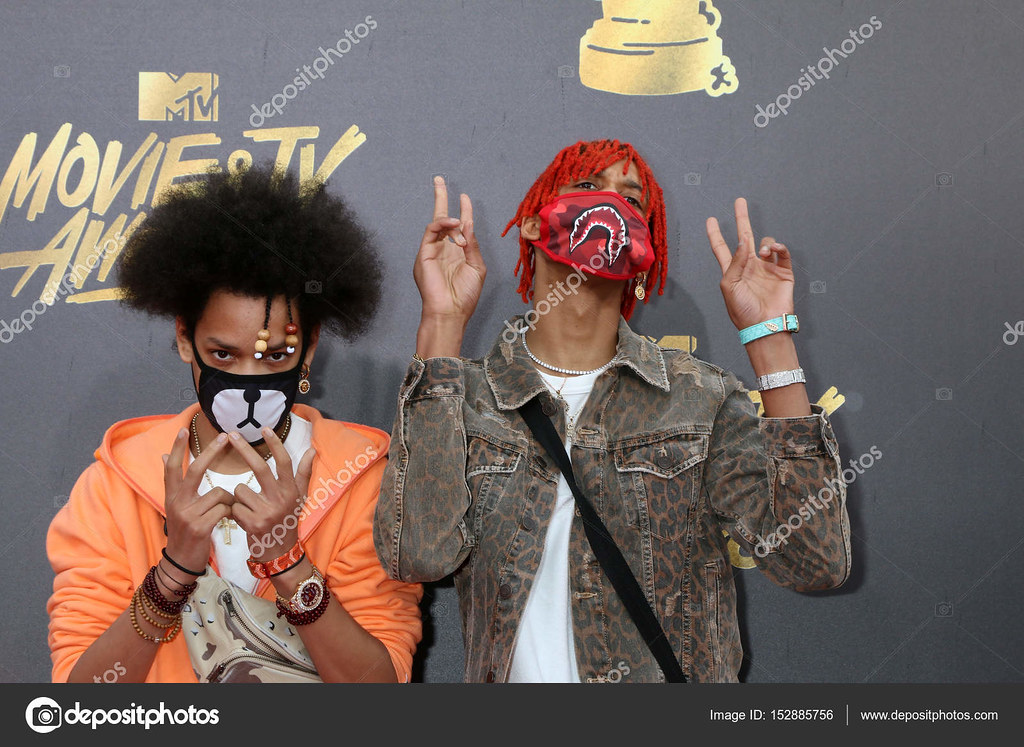 Ayo Teo images