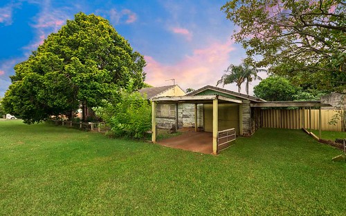 28 Catto Street, Centenary Heights QLD 4350