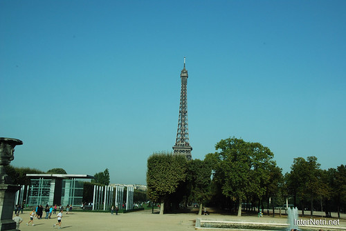 Париж Ейфелева вежа InterNetri  France 002