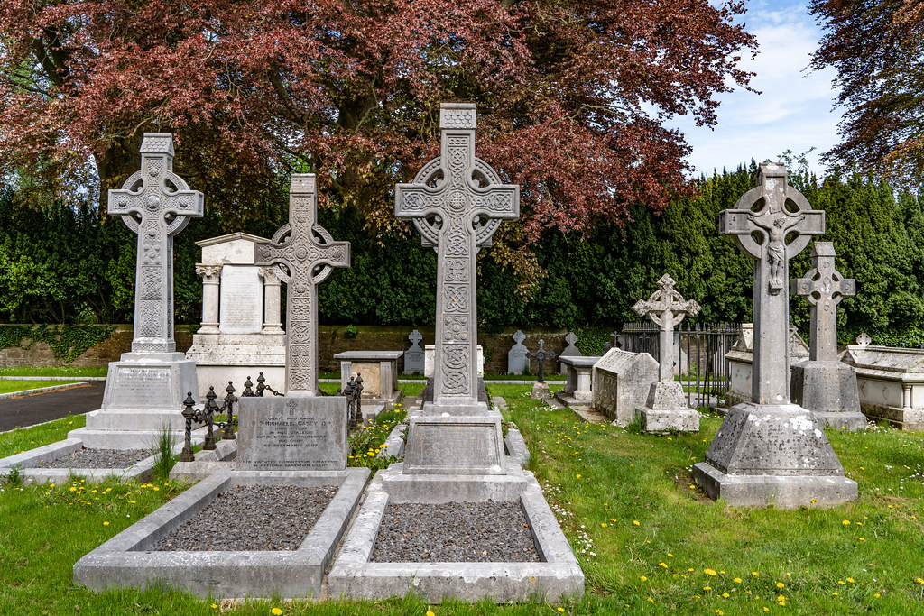 ST. PATRICK'S COLLEGE CEMETERY IN MAYNOOTH [SONY A7RIII IN FULL-FRAME MODE]-139552