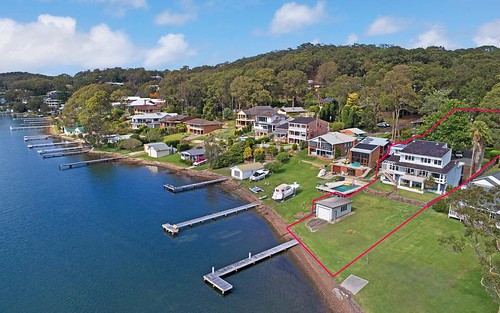 116 Skye Point Rd, Coal Point NSW 2283
