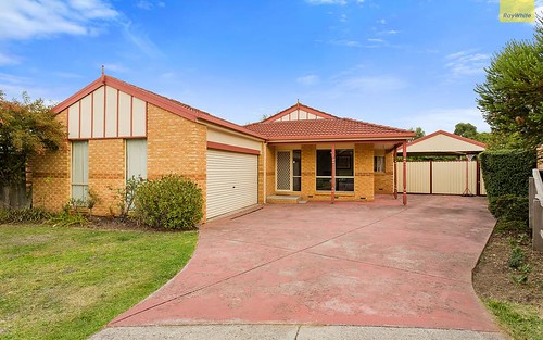 33 Constance Cl, Lysterfield VIC 3156