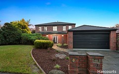 13 Affleck Way, Rowville VIC